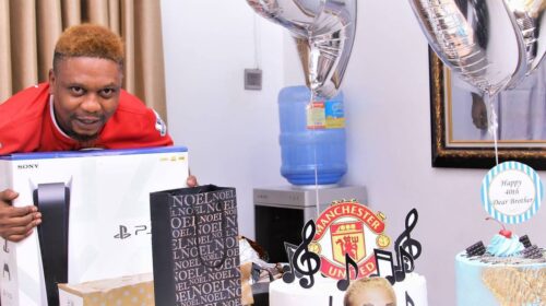 551B6518 4E5B 4ECD 9ED3 5A9AB8C50D29