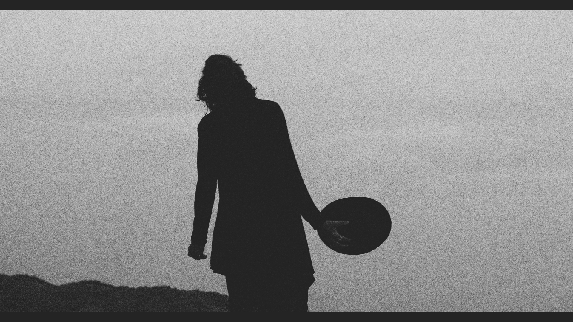 Nūes Releases New Single 'Revolution'