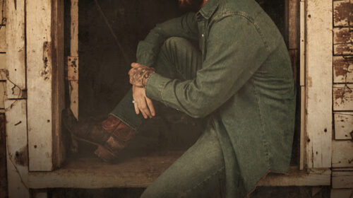 Presley Aaron Introduces Himself with 'I Wanna Know'