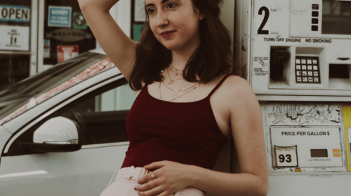 Maddy Hicks Releases New Single 'Pit Stop'