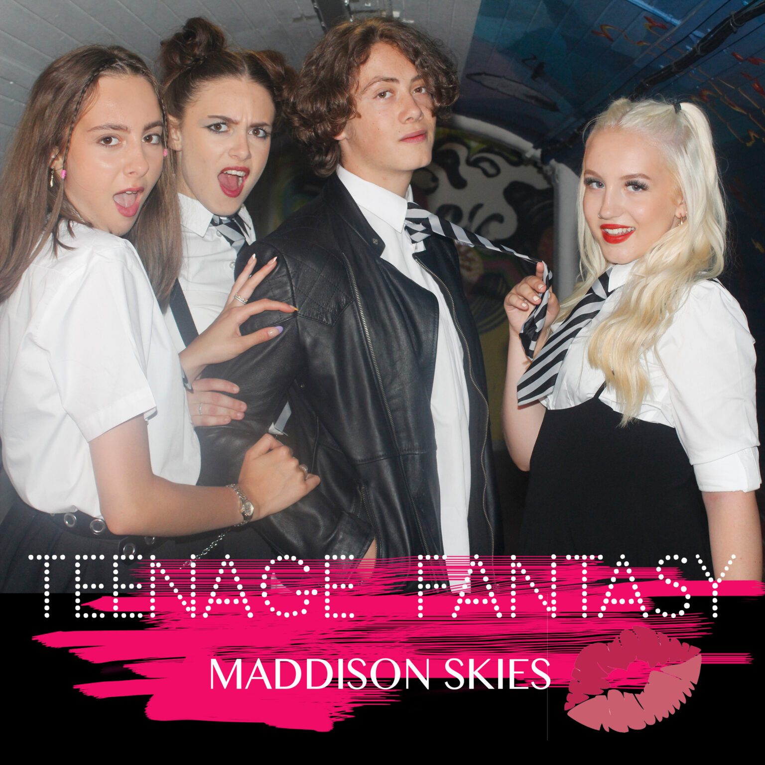 Maddison skies - Teenage Fantasy