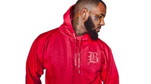 The game releses new single worldwide summer vacation