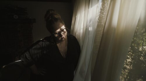 Lhēon - ‘I Hate The Way That I Love You’