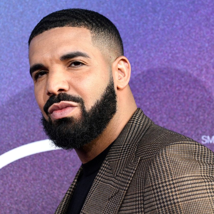 Drake Announces Debut Book of Poetry "Titles Ruin Everything"