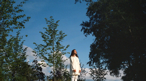 Mar Omin Shares New Single 'No Goodbye'