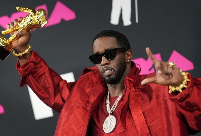 Album Review: Puff Daddy, MMM (Money Making Mitch)