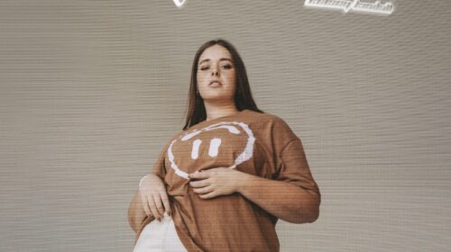 Kelsey Kindall Shares New Single 'Whiplash'