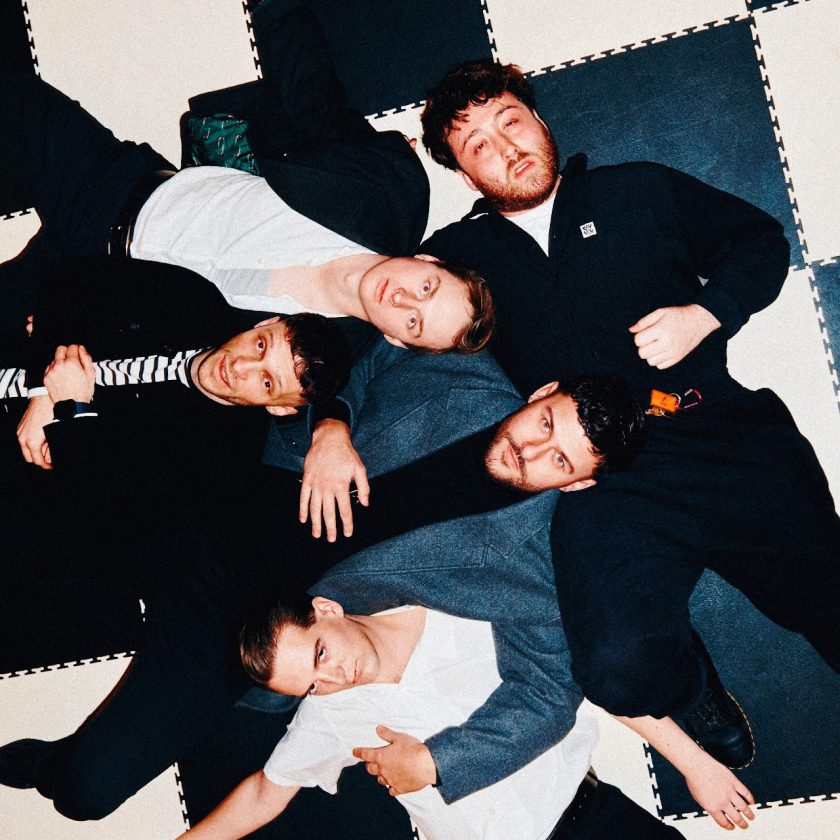 Nottingham’s Commons Debut Thrilling Single “Queen Of Hearts” DSC9417