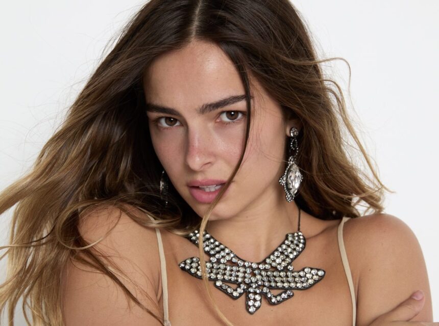 Addison Rae DIET PEPSI