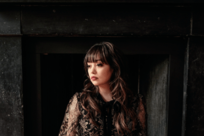 Alas De Liona Gravity of Gold