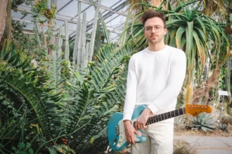 Flo Naegeli It's Getting Better