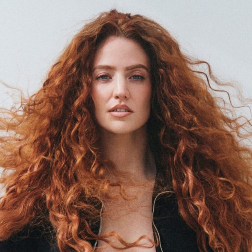 Jess Glynne Shines at London’s South Facing Festival with an Electrifying Performance Jess Glynne Shines at London’s South Facing Festival