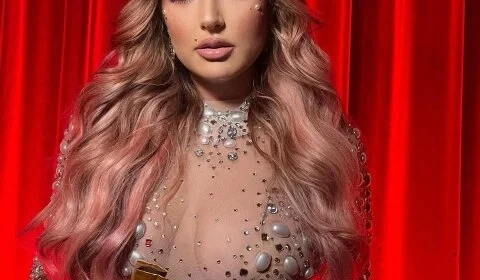 Review of Rhinestone Cowgirl by Jenna DeVries