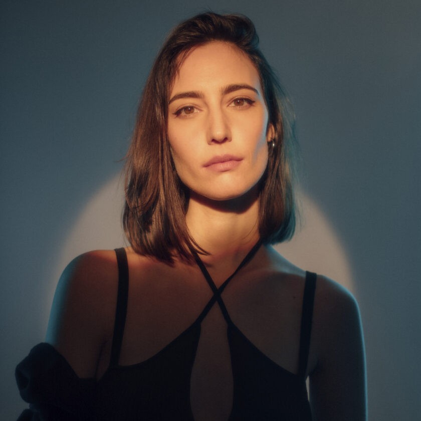 Amelie Lens Shares New Single ‘Falling For You’ Amelie Lens Falling For You