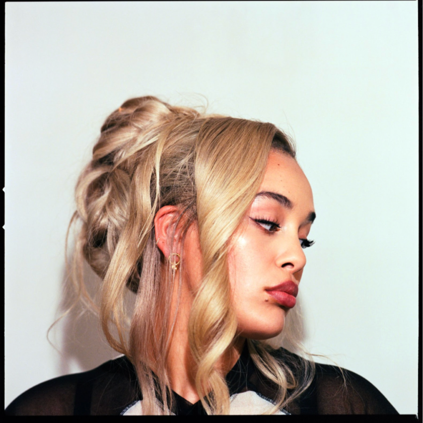 Jorja Smith Announces Deluxe Edition of Falling or Flying