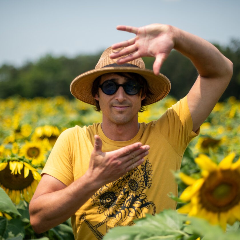 Ryan Toomin Announces Debut Album ‘Disarray’ Ryan Toomin Announces Debut Album ‘Disarray’