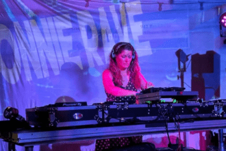 DJ Ronnie Rave Sinner touched the gods