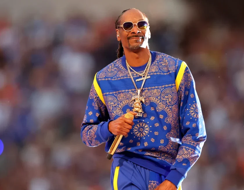 Snoop Dogg to Host 2025 NFL Honors Ahead of Super Bowl LIX Snoop Dogg to Host 2025 NFL Honors Ahead of Super Bowl LIX