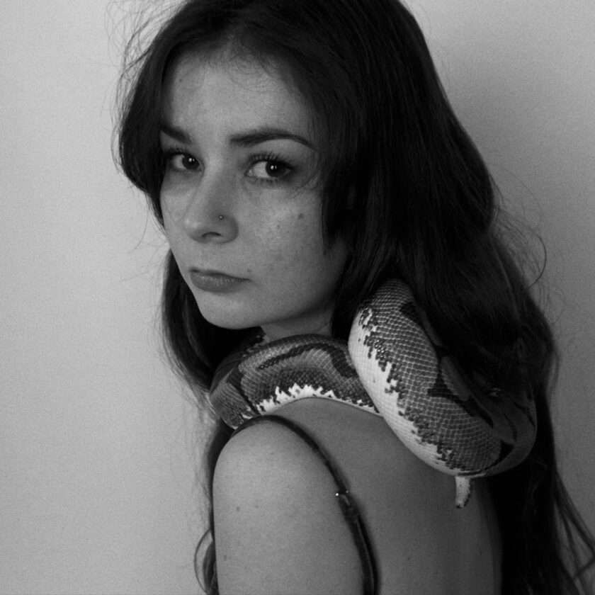 Brighton Singer-Songwriter Evangeline Eastwood Shares New Single ‘I Know’ Evangeline Eastwood I know