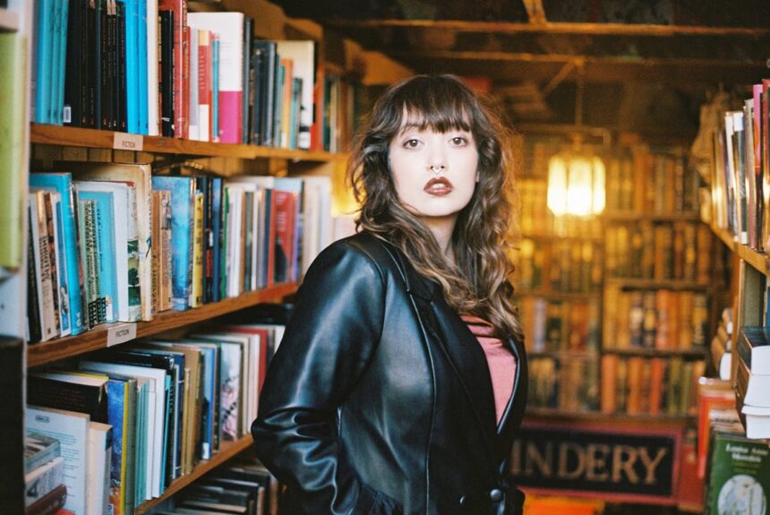 Alas de Liona The Alchemist’s Son