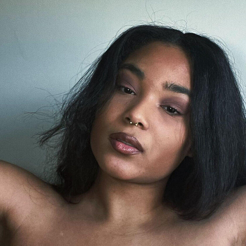 SXHYLER Makes Her Debut with Soulful and Funk-Infused Single “LOOKING” 52 SXHYLER LOOKING