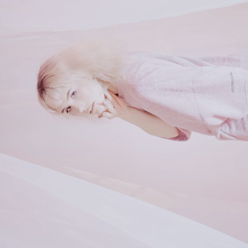 VIAVE Unveils Dreamy New Single “Blush,” VIAVE Blush