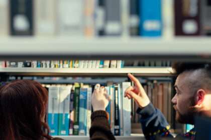 Fraser Morgan The Girl In The Library