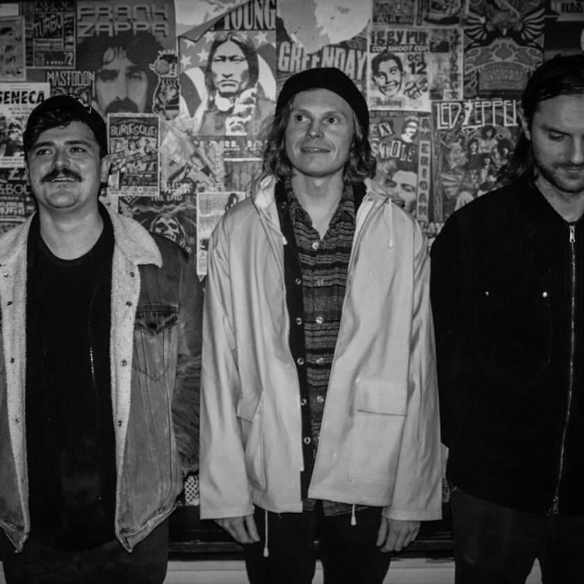 Rising Reading Trio Doops Share New Single ‘Everything’s fine’ Doops Everything’s fine