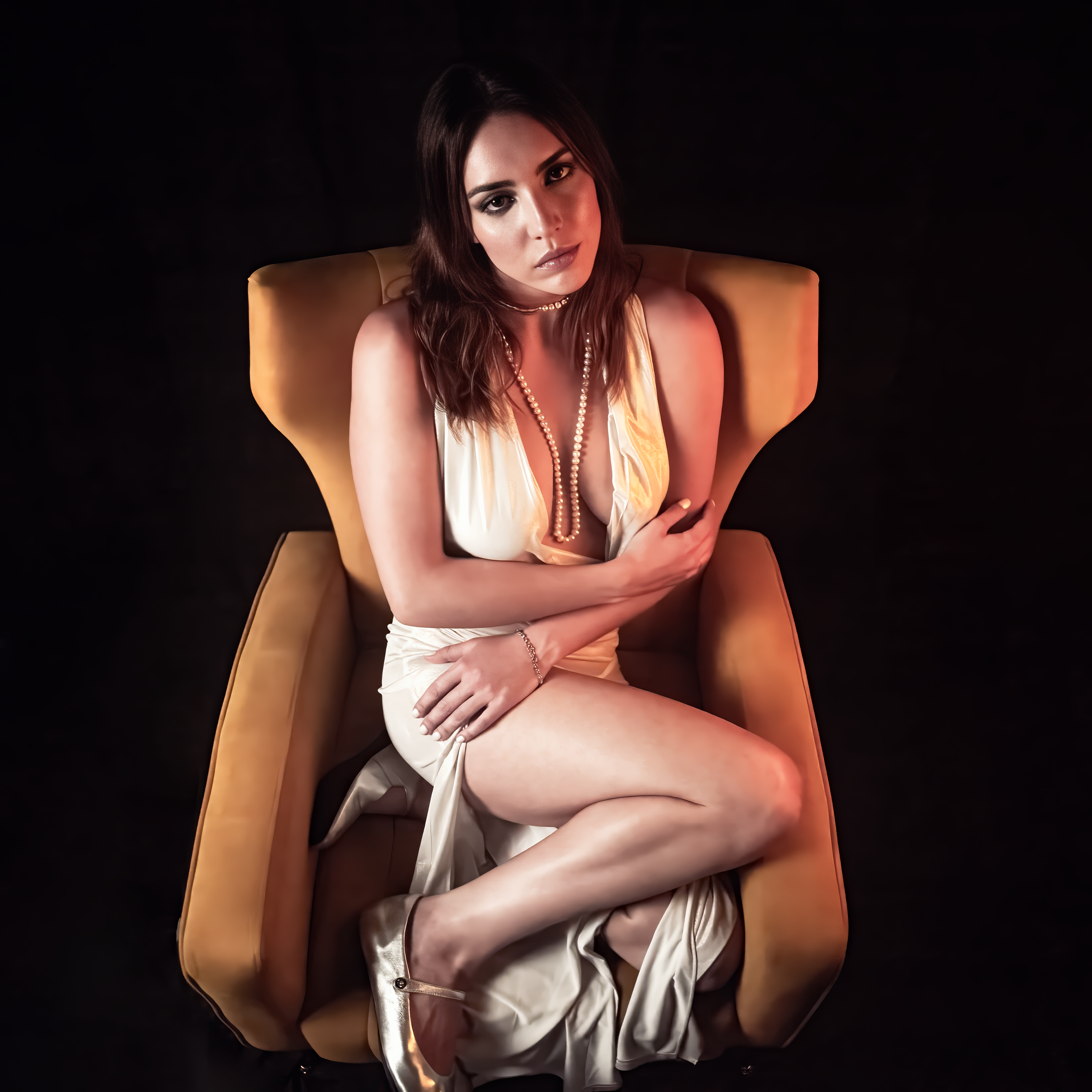 Ana Luna Daddy's Empire