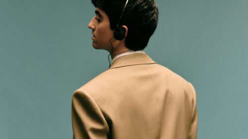 Elijah Woods Ghost On The Radio