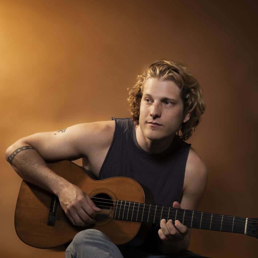 Sam Varga Breaks the Rules With Defiant New Single “Minute Man” Sam Varga Minute Man