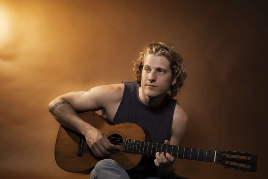 Sam Varga Minute Man