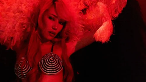 Kyra Machida – Handsy