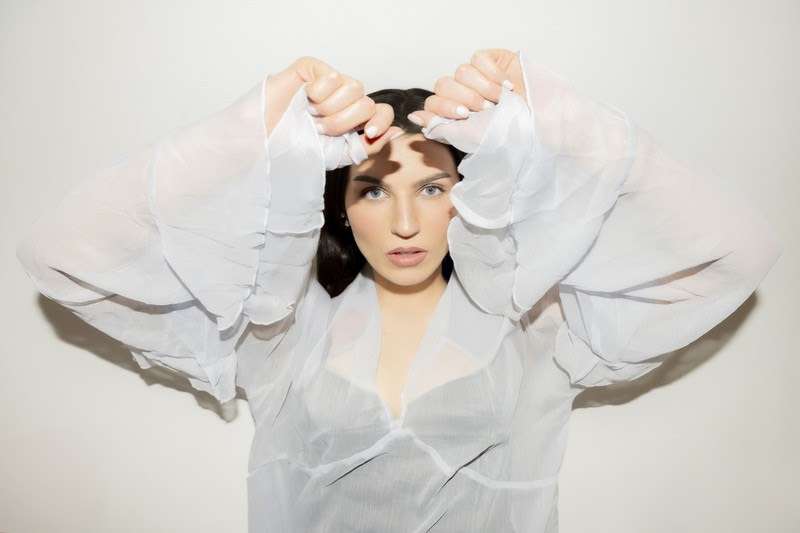 Erica Knox Shares New Soft-Pop Single "Growing Song," 52 Erica Knox - Growing Song