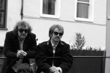 Pebbledash O The Wind