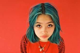 Indie artist beabadoobee