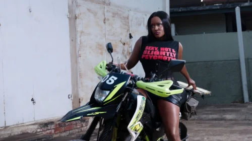 Amaarae - Black Star