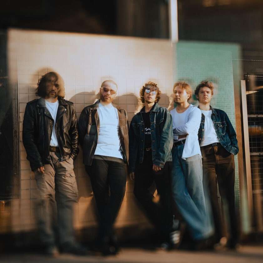 Isla Rico Share Indie-Britpop Fizzer ‘Smell The Roses’ Isla Rico - Smell The Roses