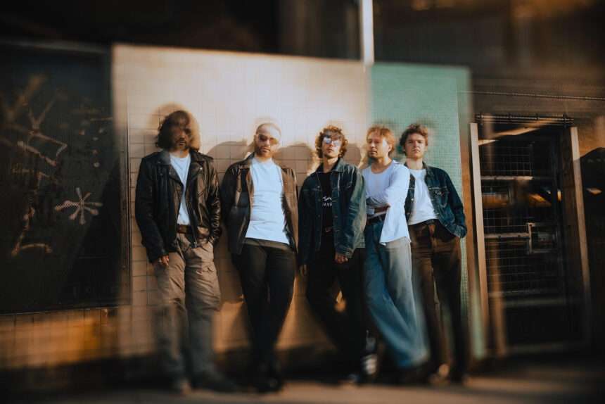 Isla Rico - Smell The Roses