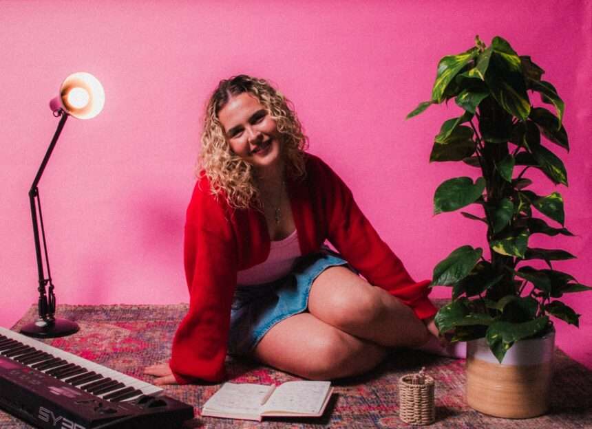 Lottie Willis - Rosie