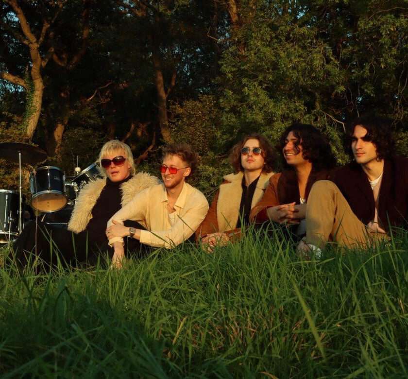London Gritpop 5-Piece Sweet Unrest Share New Single ‘Sometimes’ Sweet Unrest - Sometimes