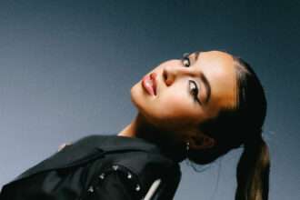 Enola Bedard - Una Vez