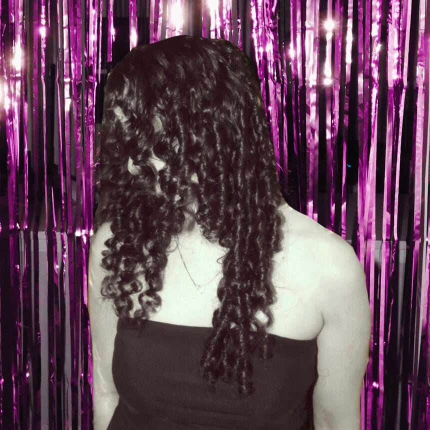 Libby Ember - News at the Party