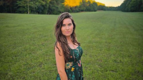 Iyla Elise - Ain’t Linear