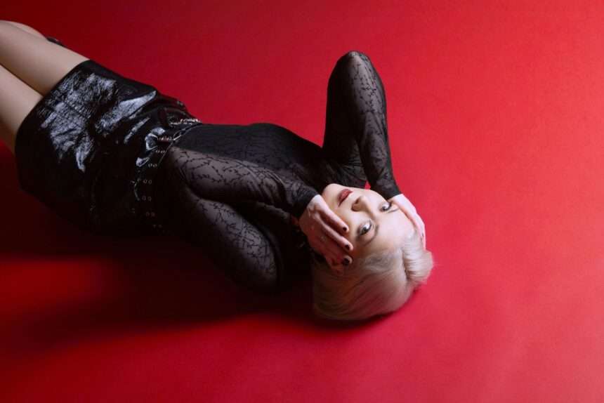 Laura Musgrave - Crumbs