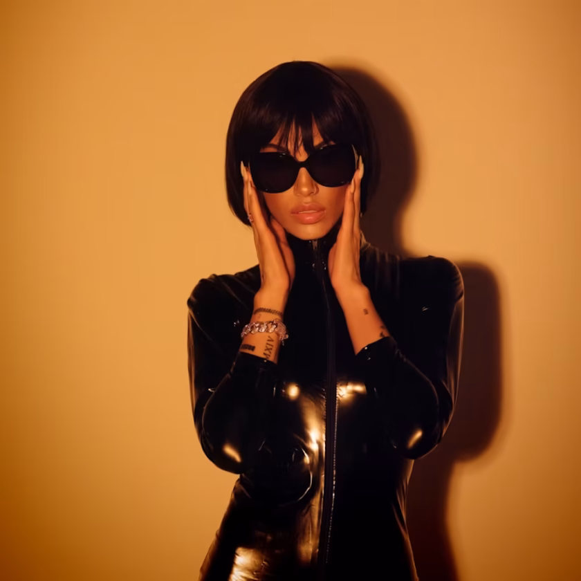Haley Smalls Opens a Bold New Chapter with ‘Don’t Touch’ 52 Haley Smalls - Don’t Touch