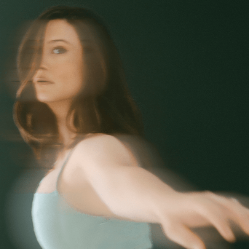 Lauren Minear - Ghost