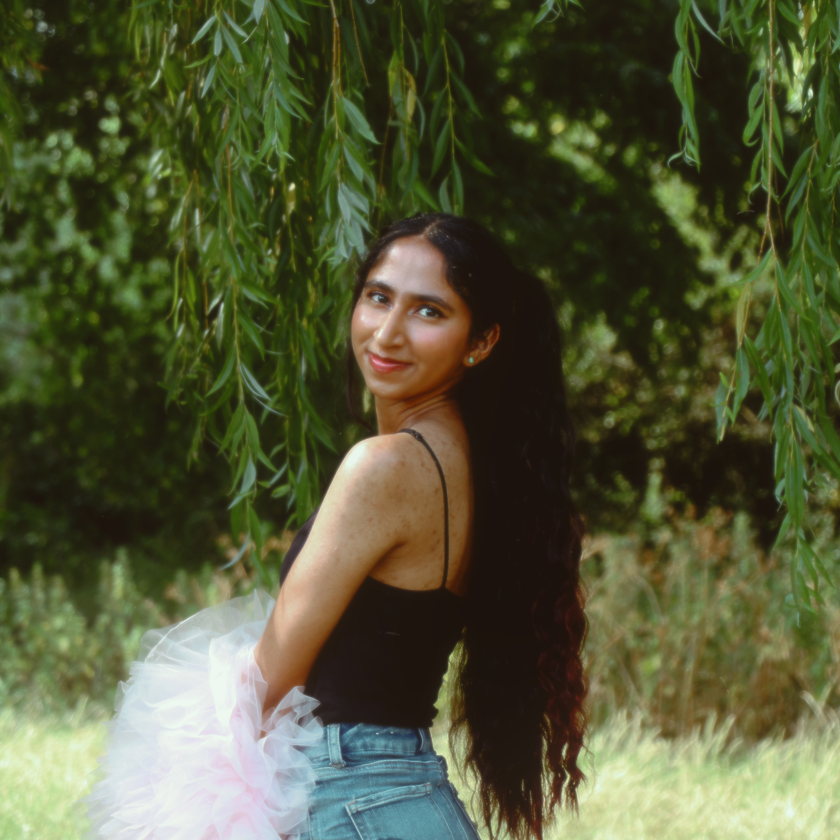 Anoushka Hem Embraces Self-Worth and Personal Freedom on New Single “Enough For Me” 1 Anoushka Hem - Enough For Me